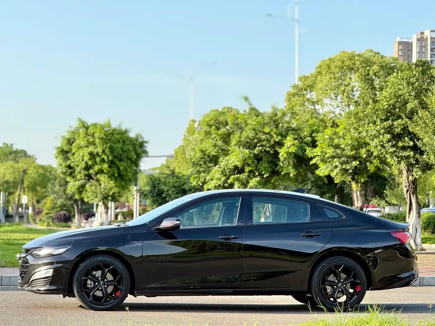 2021 Chevrolet Malibu XL Redline 550T Automatic Sport Edition — миниатюра 8