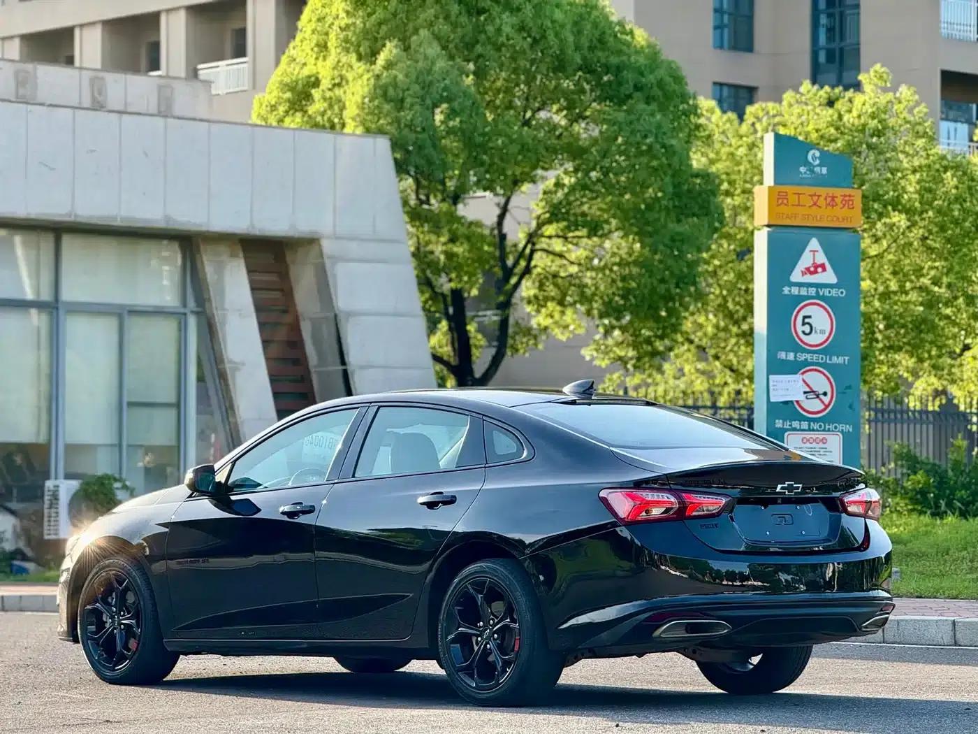 2021 Chevrolet Malibu XL Redline 550T Automatic Sport Edition — миниатюра 9