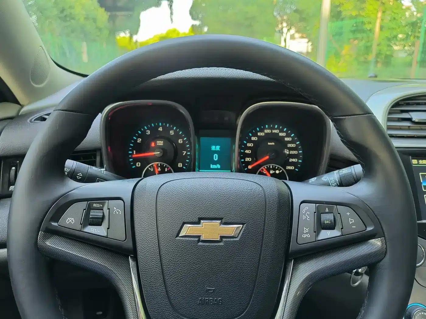 2014 Chevrolet Malibu 2.0L Automatic Luxury Edition — миниатюра 11