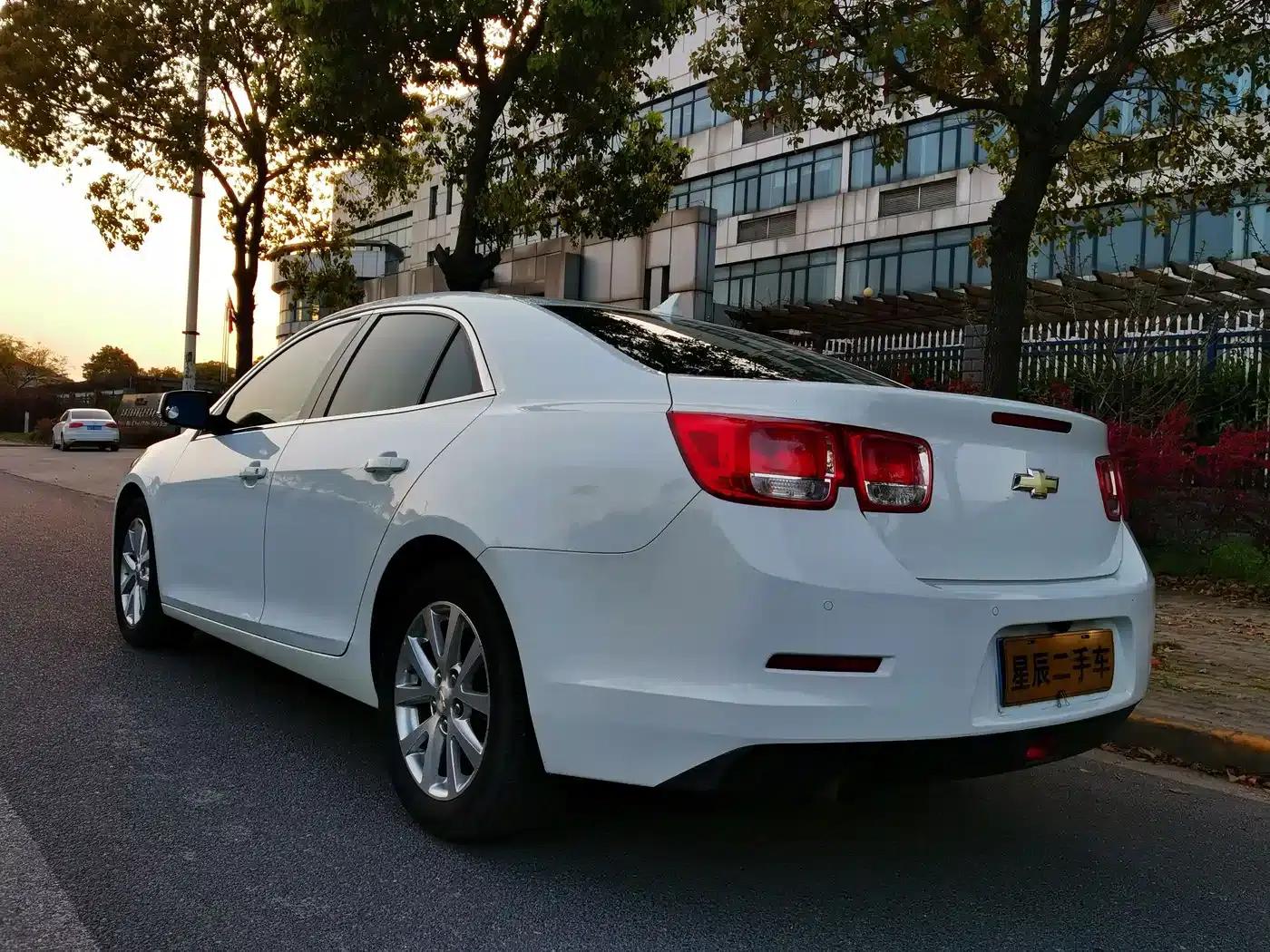 2014 Chevrolet Malibu 2.0L Automatic Luxury Edition — миниатюра 15