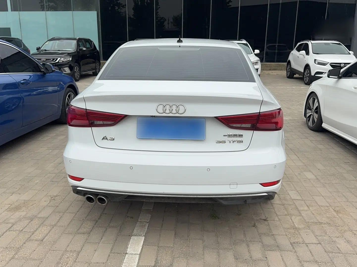 Audi A3 2019 Limousine 35 TFSI Ambition China V — миниатюра 4
