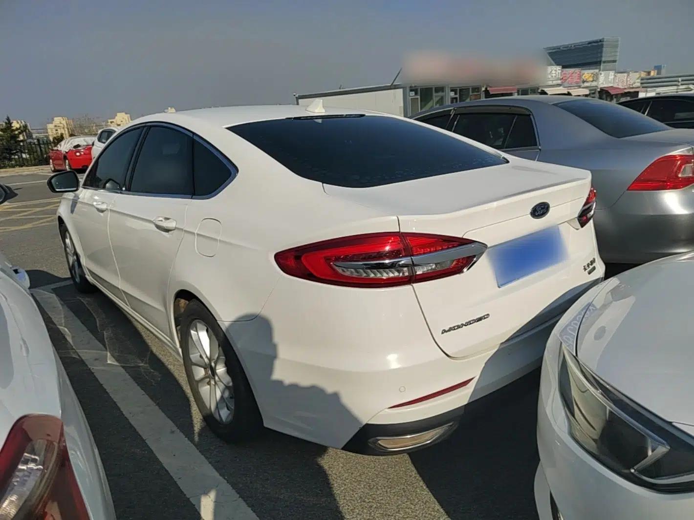 Ford Mondeo 2020 EcoBoost 180 Stylish Model — миниатюра 4