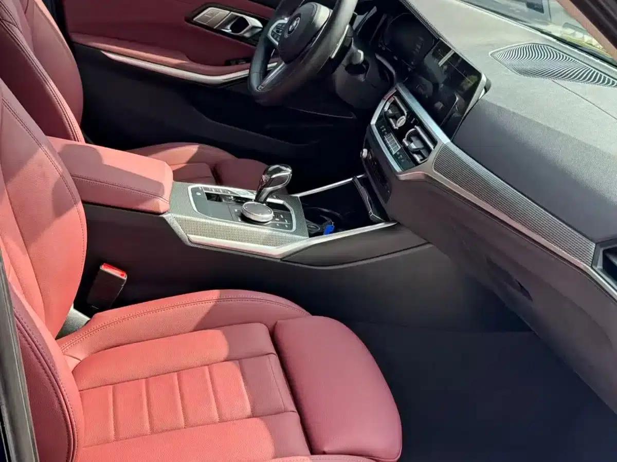 2021 BMW 3 Series 330i M Sport Shadow Edition — миниатюра 4