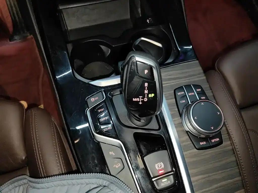 BMW X3 2020 xDrive28i Luxury Package — миниатюра 14