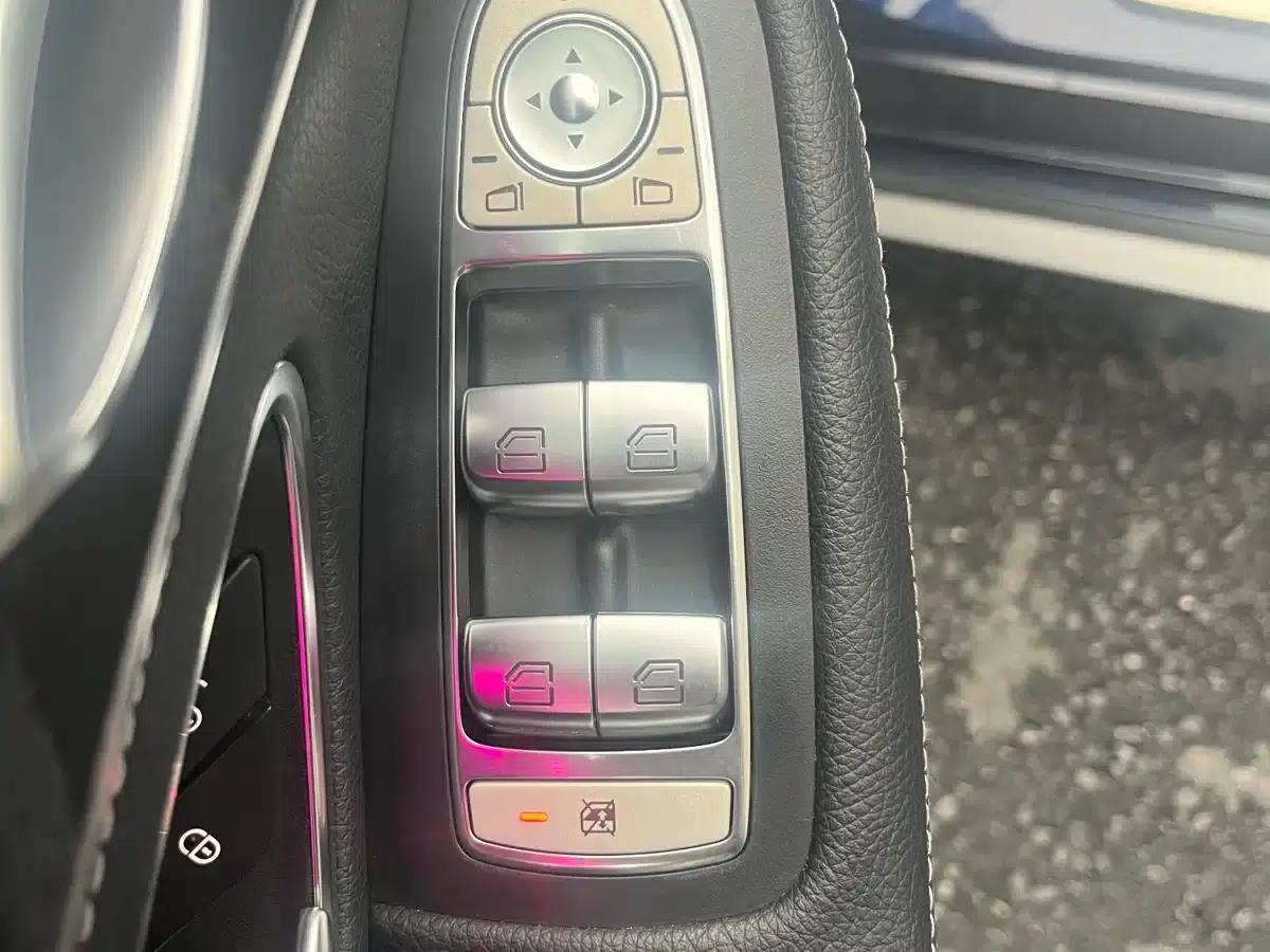 Mercedes-Benz C-Class 2017 Facelift C 200 L Sport Edition — миниатюра 14
