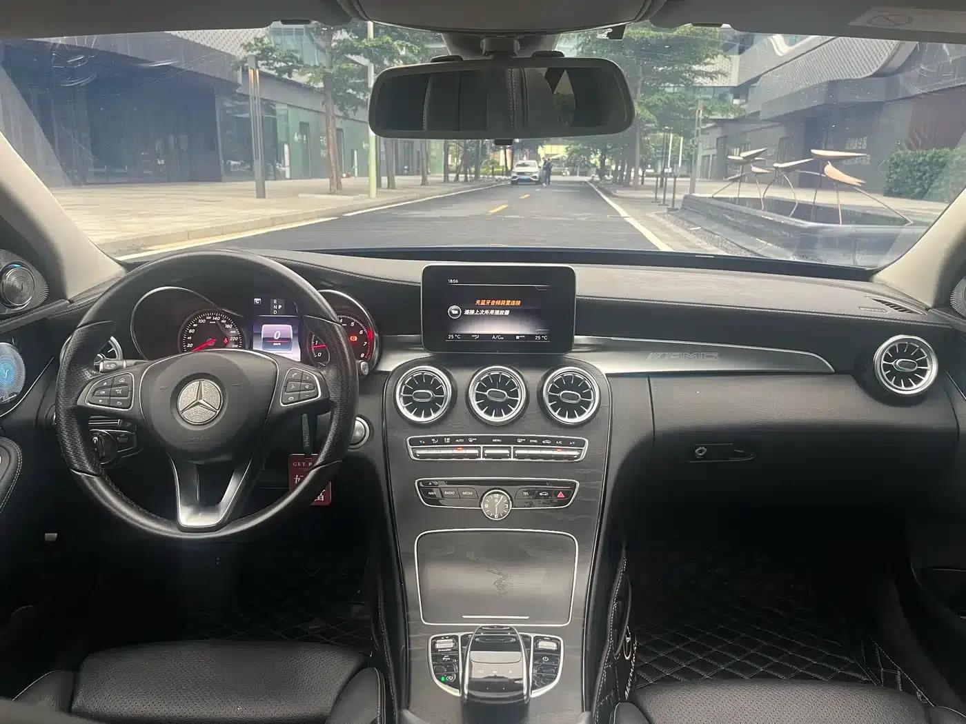 Mercedes-Benz C-Class 2017 Facelift C 200 L Sport Edition — миниатюра 25