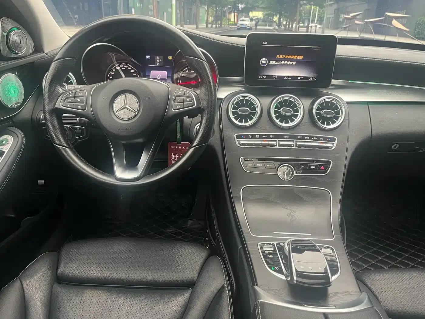 Mercedes-Benz C-Class 2017 Facelift C 200 L Sport Edition — миниатюра 27