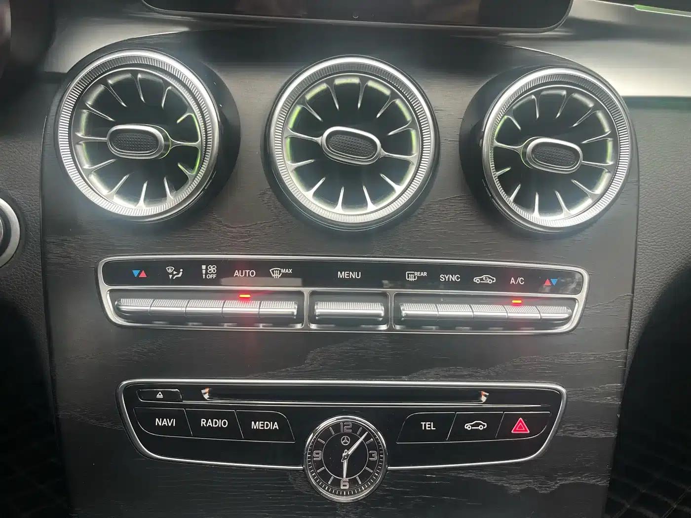 Mercedes-Benz C-Class 2017 Facelift C 200 L Sport Edition — миниатюра 30