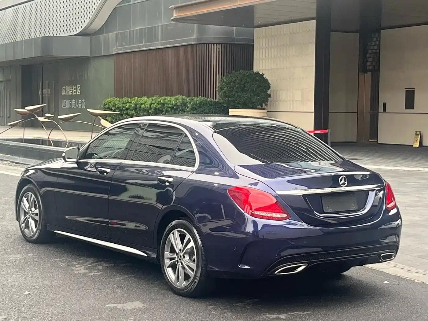 Mercedes-Benz C-Class 2017 Facelift C 200 L Sport Edition — миниатюра 4