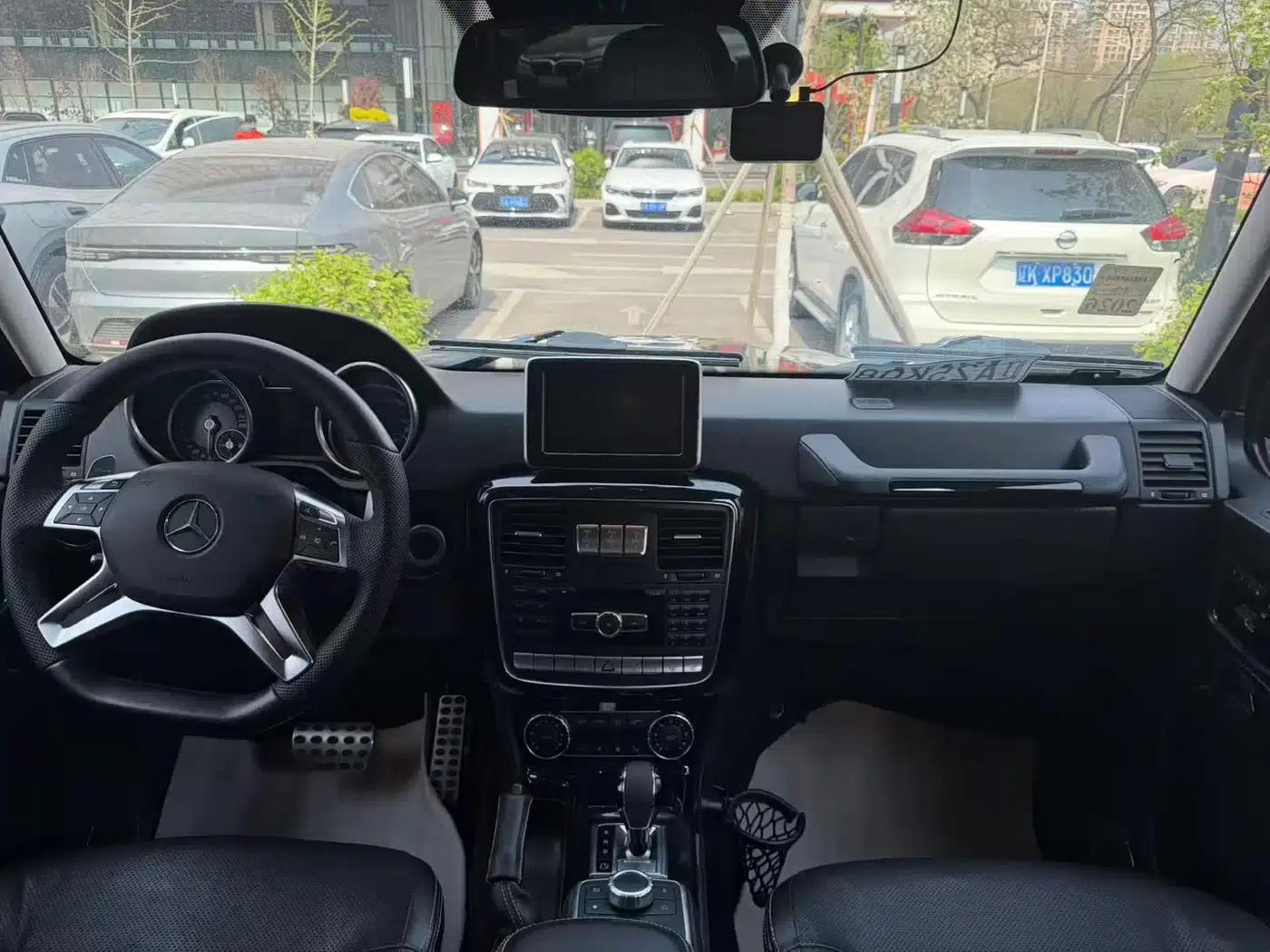 2016 Mercedes-Benz G-Class G 500 — миниатюра 11