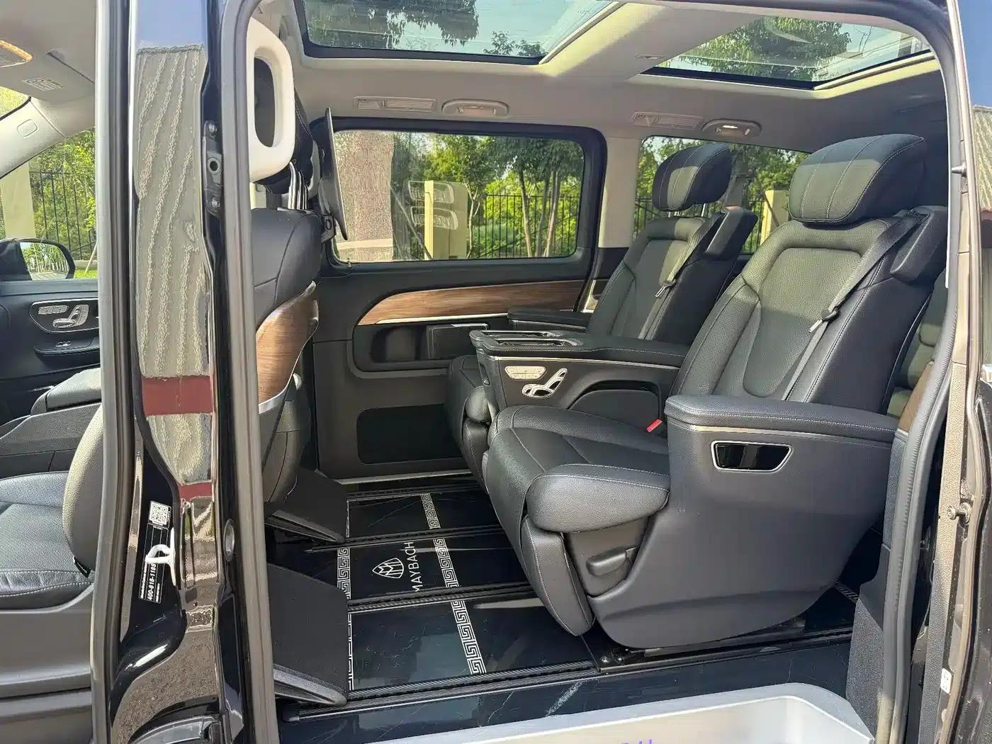 Mercedes-Benz V-Class 2022 V 260 Premium Edition — миниатюра 8