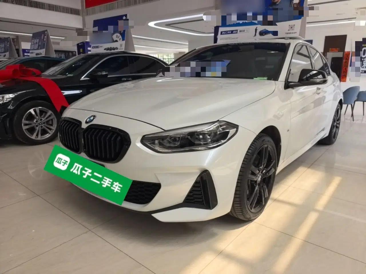 BMW 1 Series 2021 Restyled 125i M Sport Night Edition — миниатюра 1