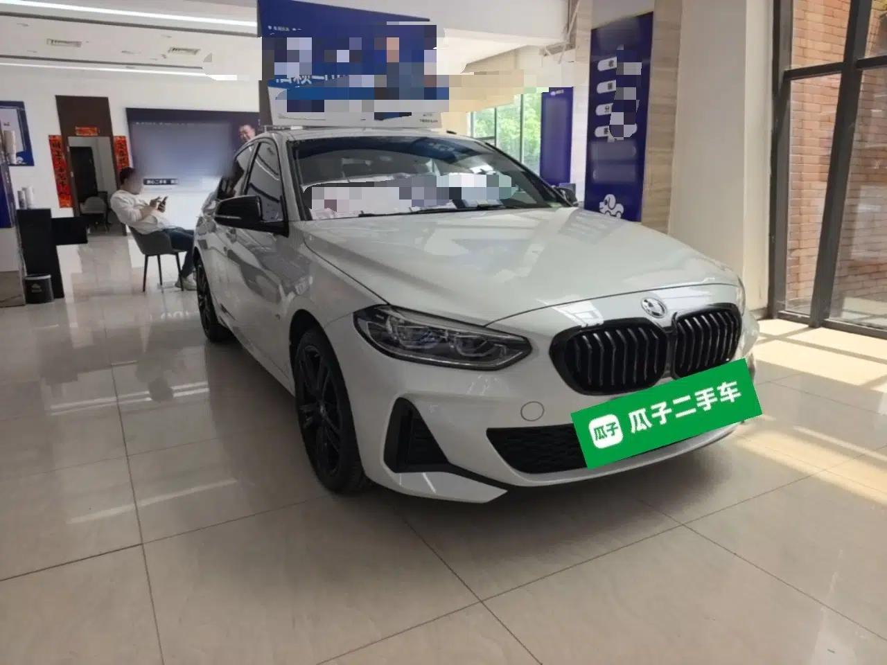 BMW 1 Series 2021 Restyled 125i M Sport Night Edition — миниатюра 3