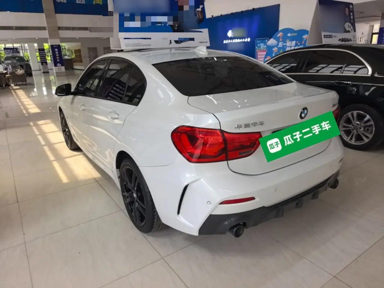 BMW 1 Series 2021 Restyled 125i M Sport Night Edition — миниатюра 4