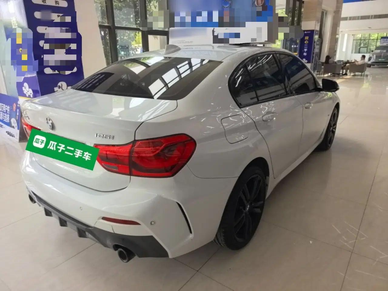 BMW 1 Series 2021 Restyled 125i M Sport Night Edition — миниатюра 6