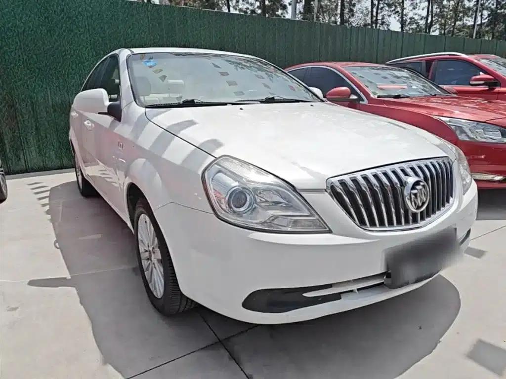 Buick Excelle 2015 1.5L Automatic Premium Edition — миниатюра 4