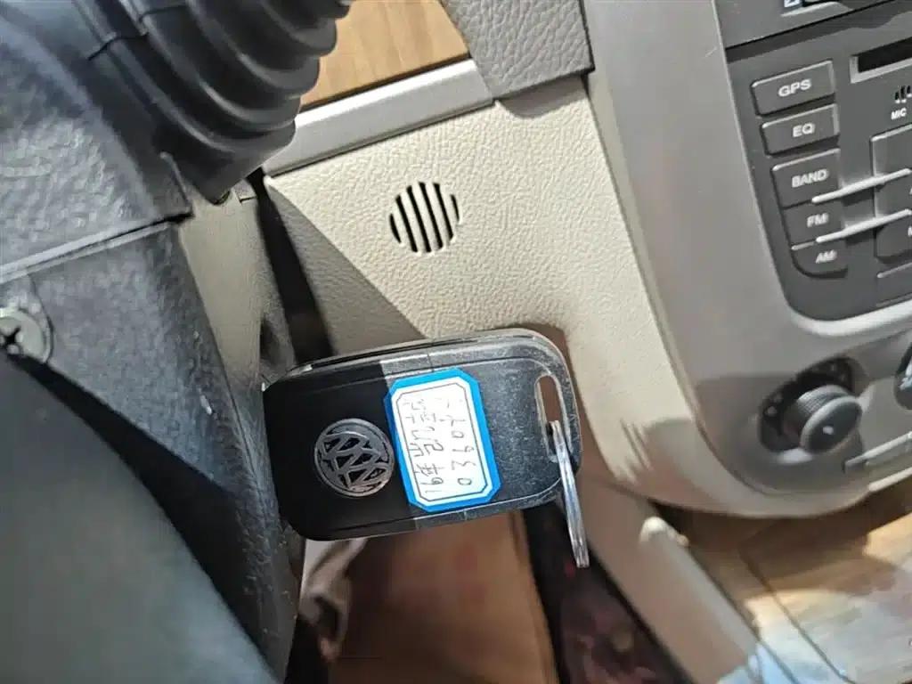 Buick Excelle 2015 1.5L Automatic Premium Edition — миниатюра 9