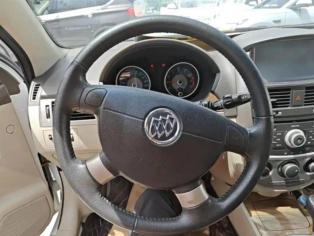 Buick Excelle 2015 1.5L Automatic Premium Edition — миниатюра 10