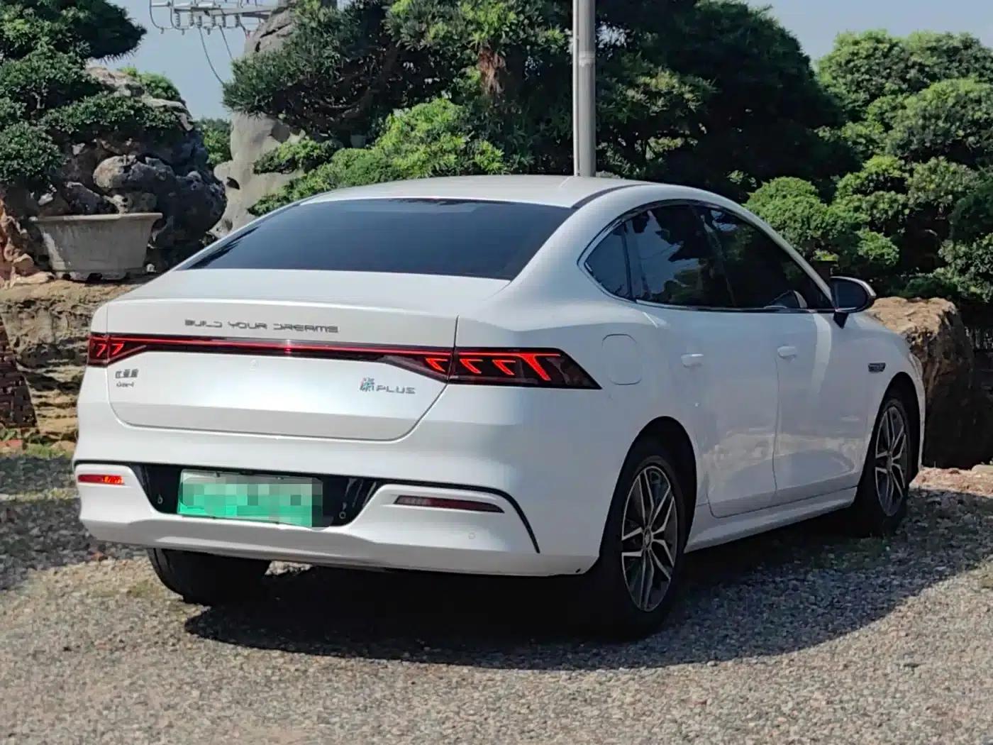 Qin PLUS 2021 DM-i 55KM Flagship Edition — миниатюра 5