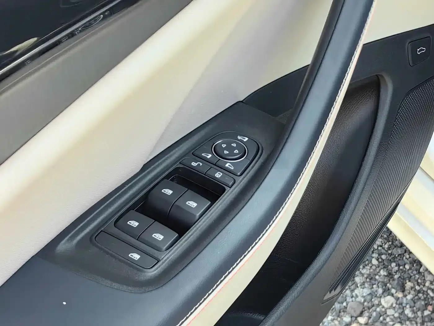 Qin PLUS 2021 DM-i 55KM Flagship Edition — миниатюра 9