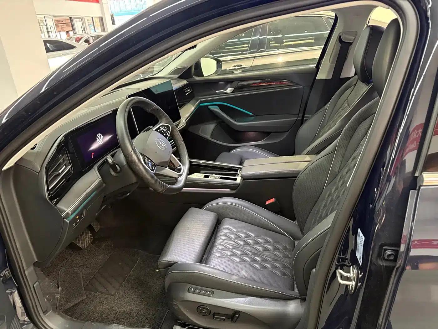 2024 Volkswagen Magotan 380TSI DSG Supreme Edition — миниатюра 2