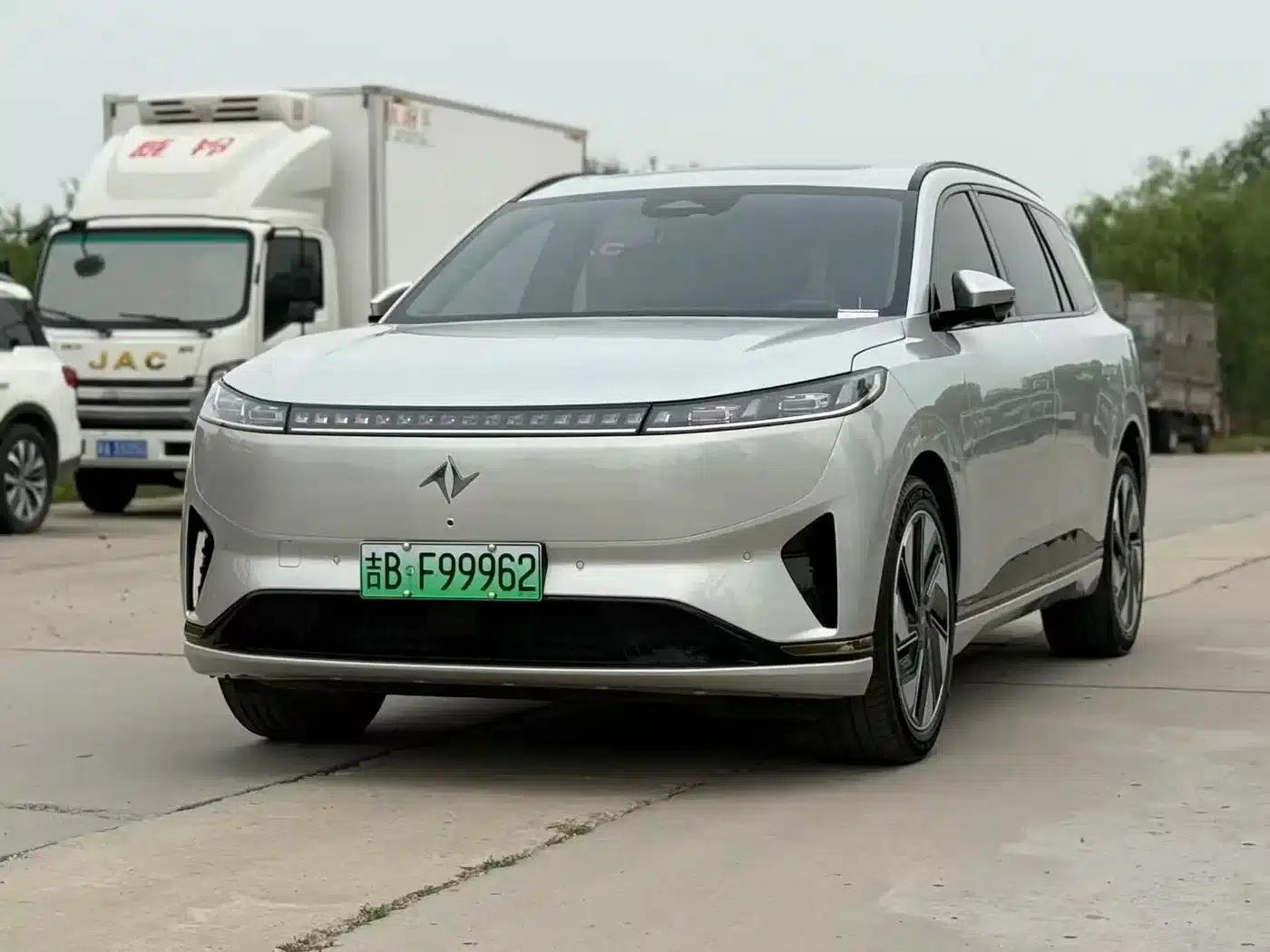 eπ008 2025 210Max Extended Range Version 5-Seater — миниатюра 1