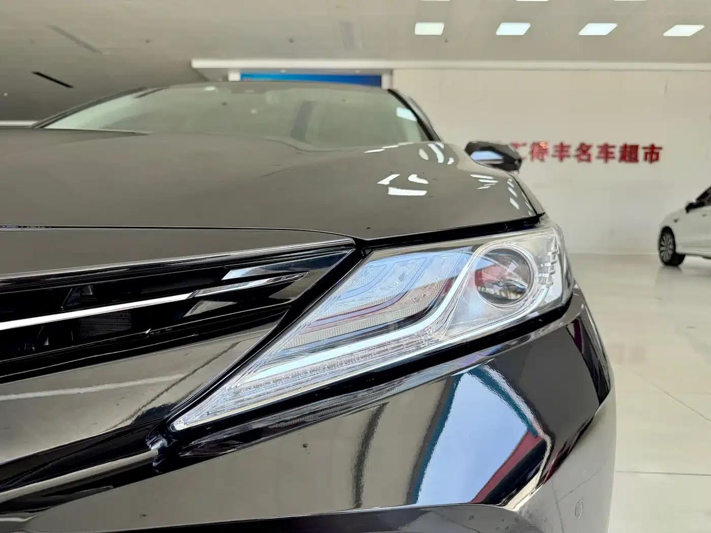 2021 Camry 2.0G Luxury Edition — миниатюра 4