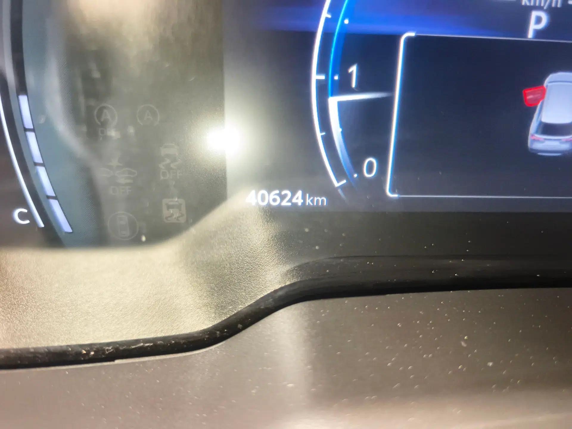 Toyota FRONTLANDER 2023 2.0L CVT Leading Edition — миниатюра 12
