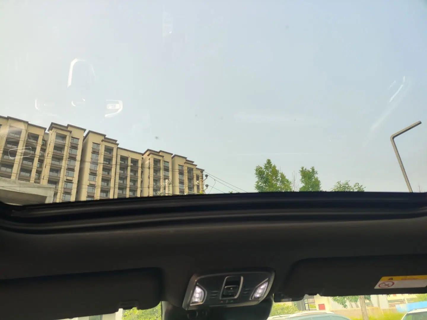 GAC Trumpchi GS8 2022 Linghang Series 2.0 TGDI Two-Wheel-Drive Luxury Smart Connectivity Version (7 Seats) — миниатюра 21