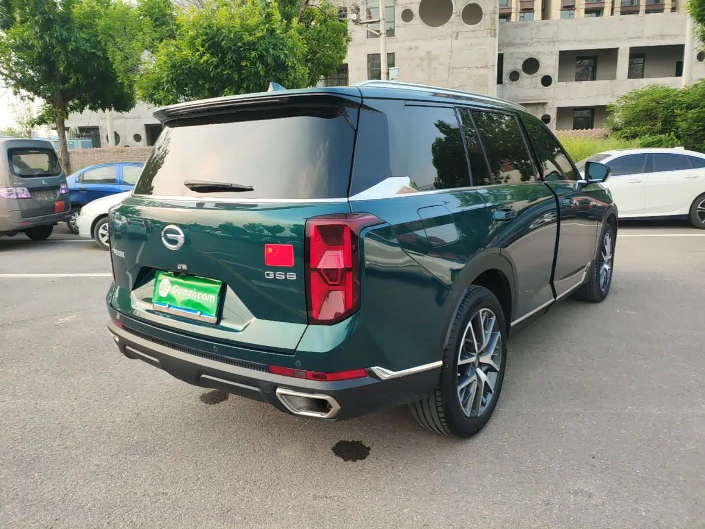 GAC Trumpchi GS8 2022 Linghang Series 2.0 TGDI Two-Wheel-Drive Luxury Smart Connectivity Version (7 Seats) — миниатюра 6
