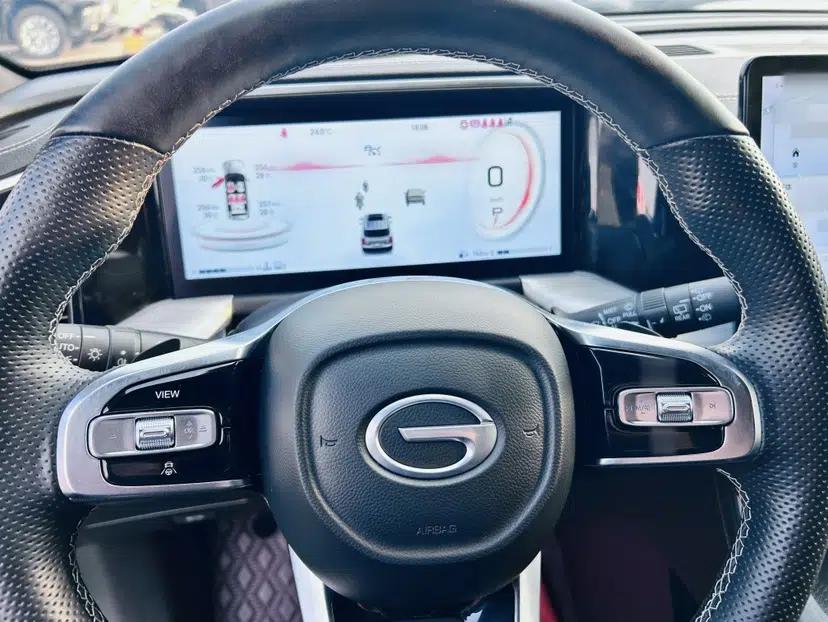 GAC Trumpchi GS8 2024 Linghang Series 2.0 TGDI Two-Wheel Drive Luxury Smart Connectivity Version — миниатюра 8