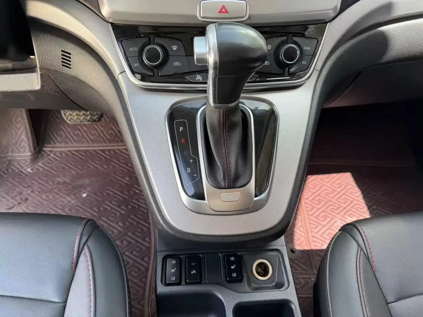 Haval H6 2017 Blue Label Sport Edition 1.5T Automatic 2WD Luxury — миниатюра 14