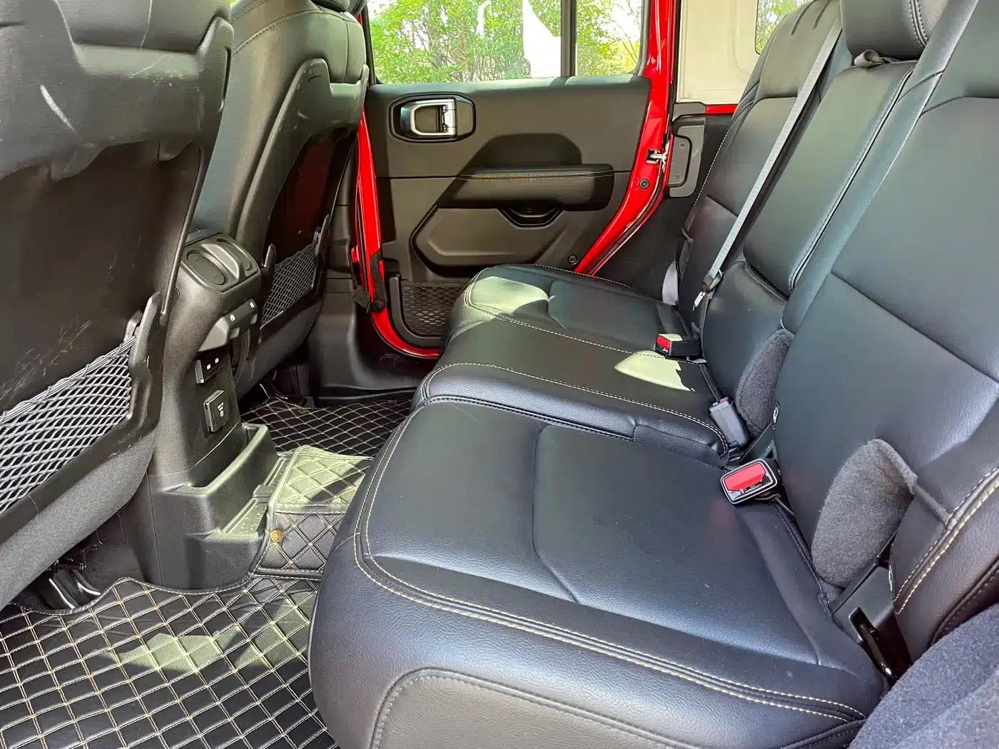 2024 Jeep Wrangler 2.0T Sahara 4-Door Edition — миниатюра 20