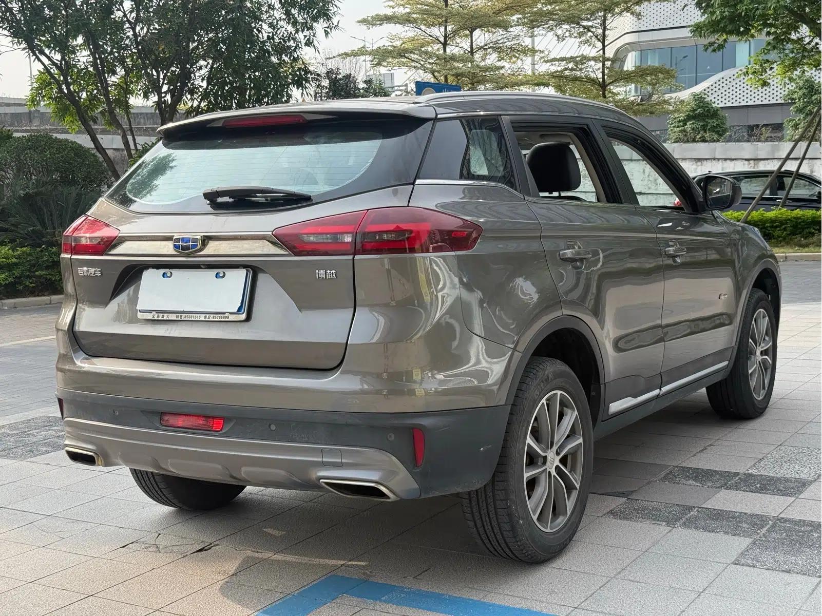 Geely Boyue 2018 1.8TD Automatic 2WD Intelligent Connected 4G Edition — миниатюра 6