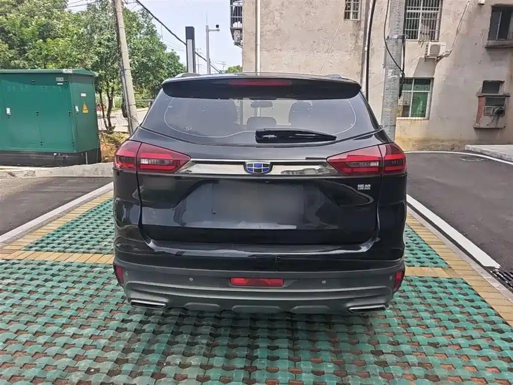 Geely Boyue 2018 1.8TD Automatic 2WD Intelligent Connected 4G Edition — миниатюра 6