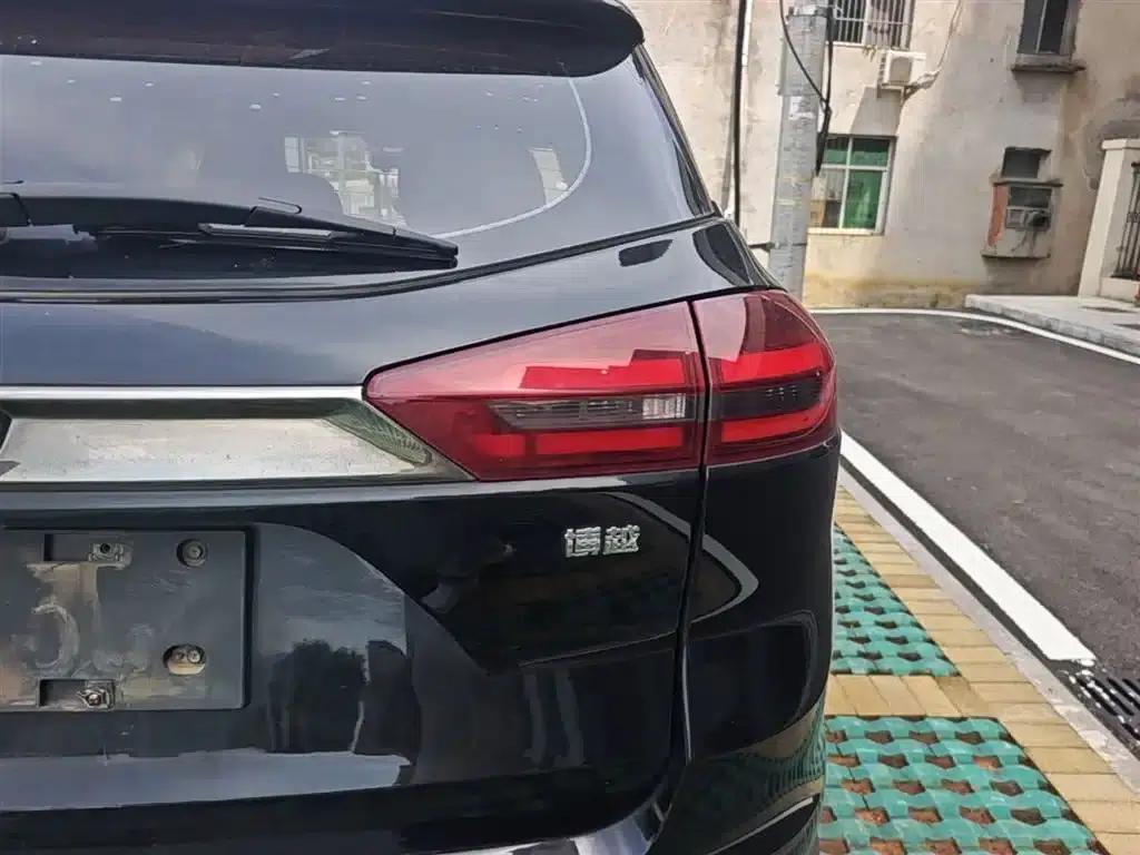 Geely Boyue 2018 1.8TD Automatic 2WD Intelligent Connected 4G Edition — миниатюра 8