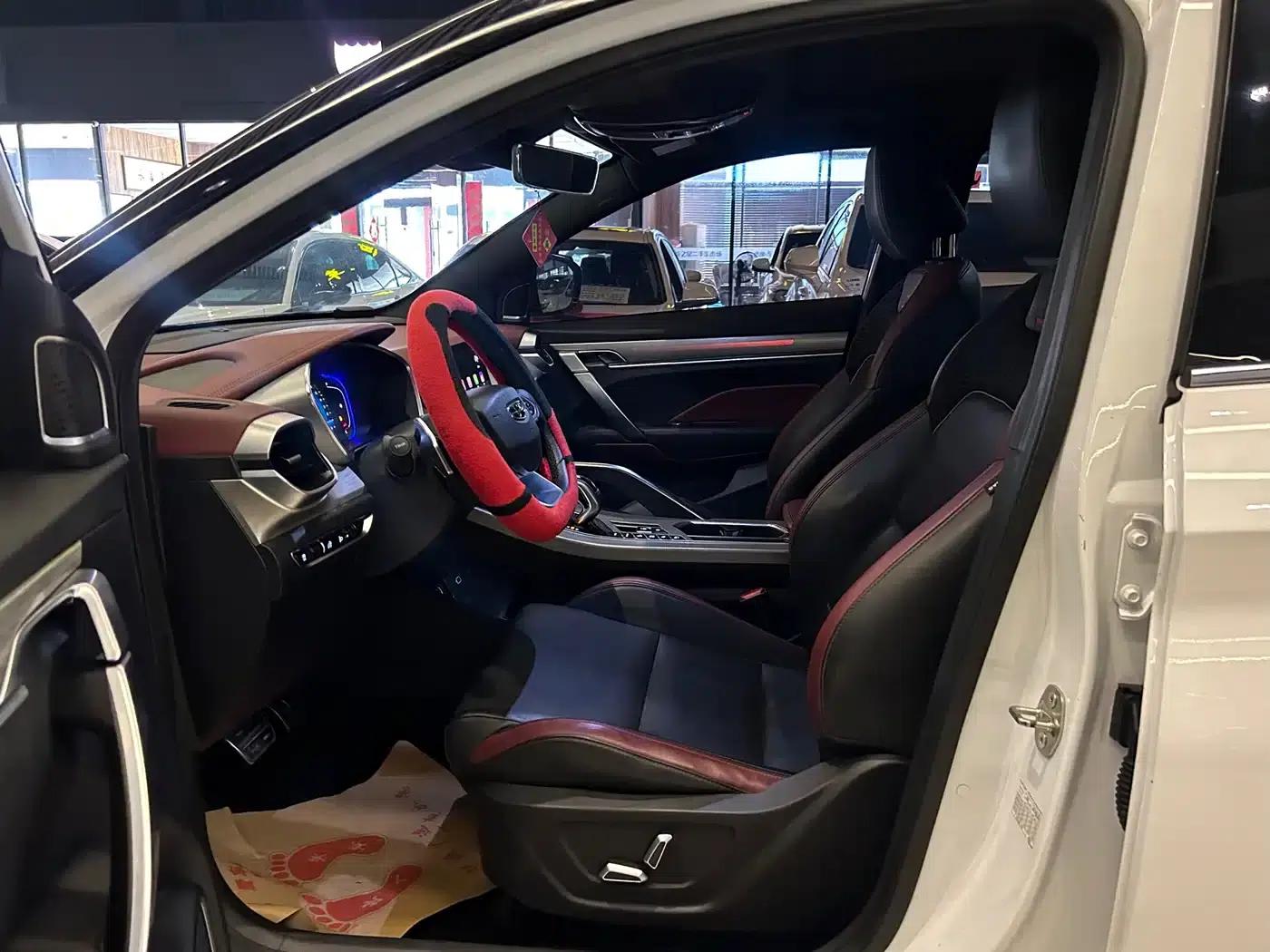 Geely Binyue 2019 Sport 260T DCT Battle (China VI Emission Standard) — миниатюра 4
