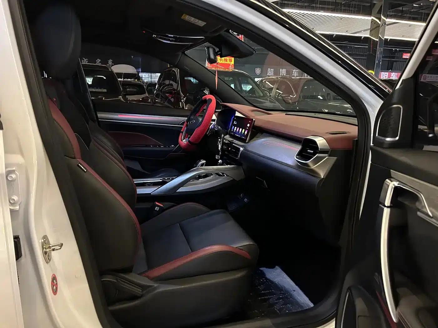 Geely Binyue 2019 Sport 260T DCT Battle (China VI Emission Standard) — миниатюра 6
