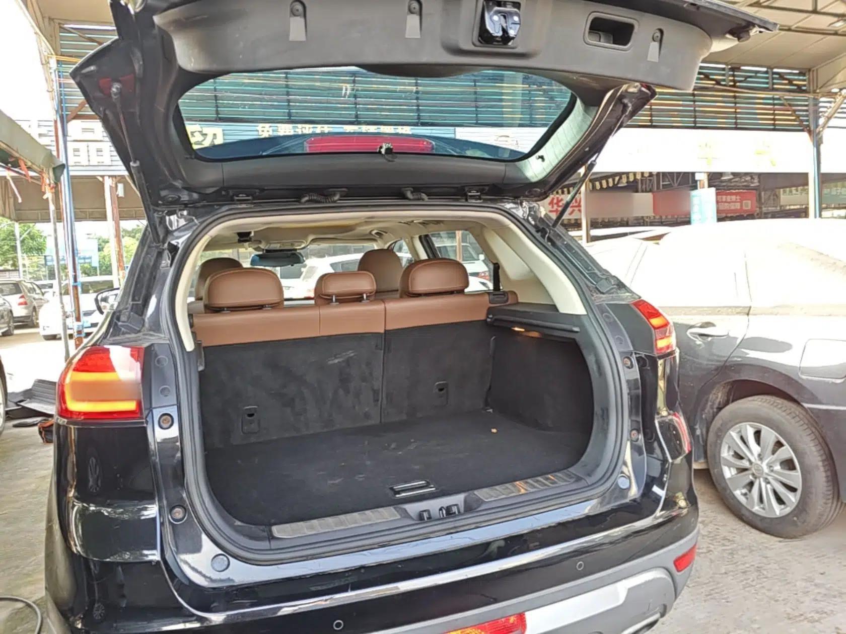 Geely Auto Emgrand X7 Sport 2016 1.8TD Automatic ZhiZun Version — миниатюра 22