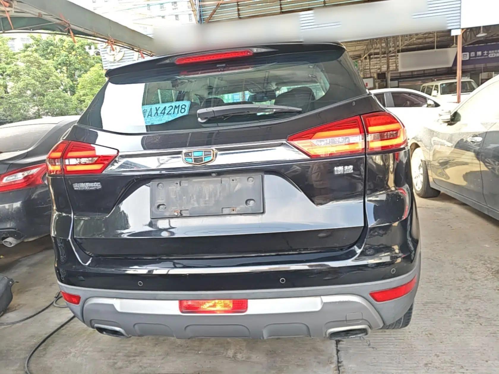 Geely Auto Emgrand X7 Sport 2016 1.8TD Automatic ZhiZun Version — миниатюра 5