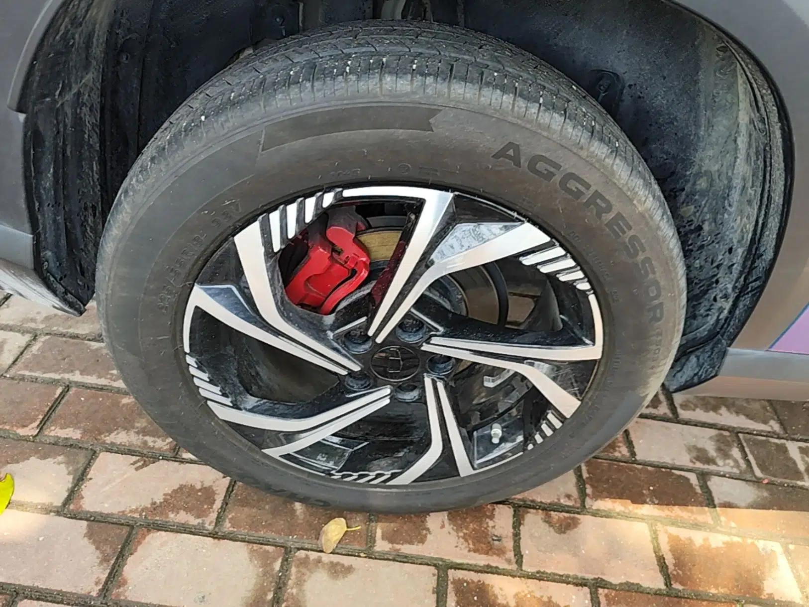 Geely Auto Emgrand X7 Sport 2023 Boyue COOL 1.5TD Smart Connect+ — миниатюра 10