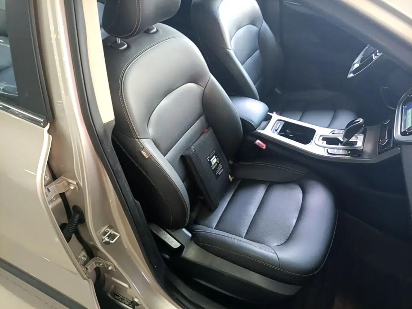 Geely Auto Emgrand GS 2016 Sport Edition 1.3T Automatic LingShang Model — миниатюра 23
