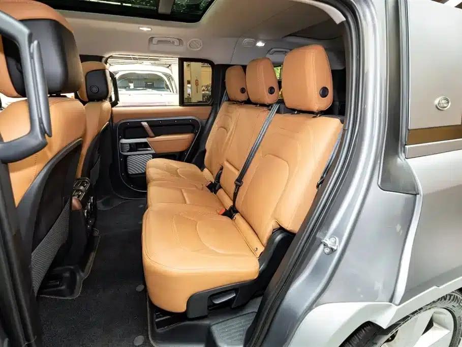 2023 Land Rover Defender 130 3.0T P400 HSE — миниатюра 11