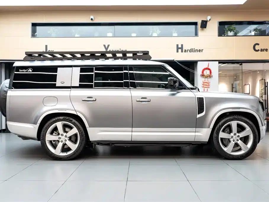 2023 Land Rover Defender 130 3.0T P400 HSE — миниатюра 3