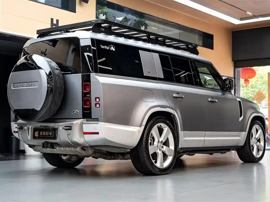 2023 Land Rover Defender 130 3.0T P400 HSE — миниатюра 4