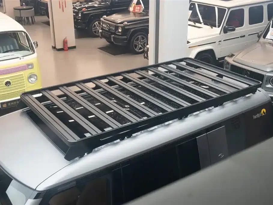 2023 Land Rover Defender 130 3.0T P400 HSE — миниатюра 6