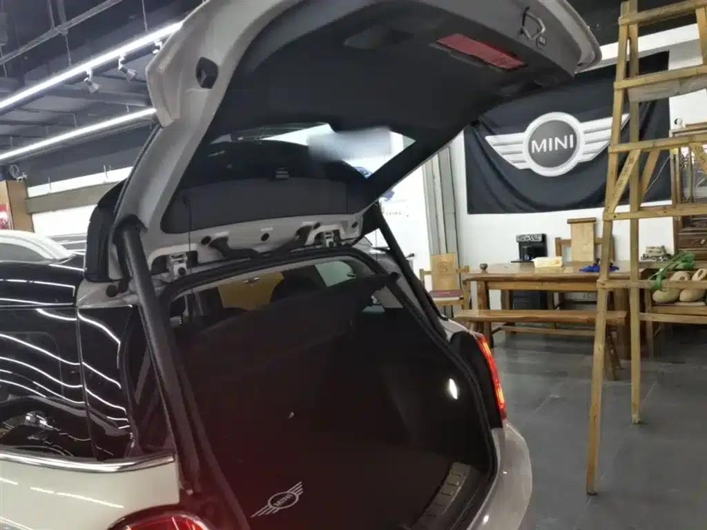 2022 MINI COUNTRYMAN 1.5T COOPER ALL4 — миниатюра 19