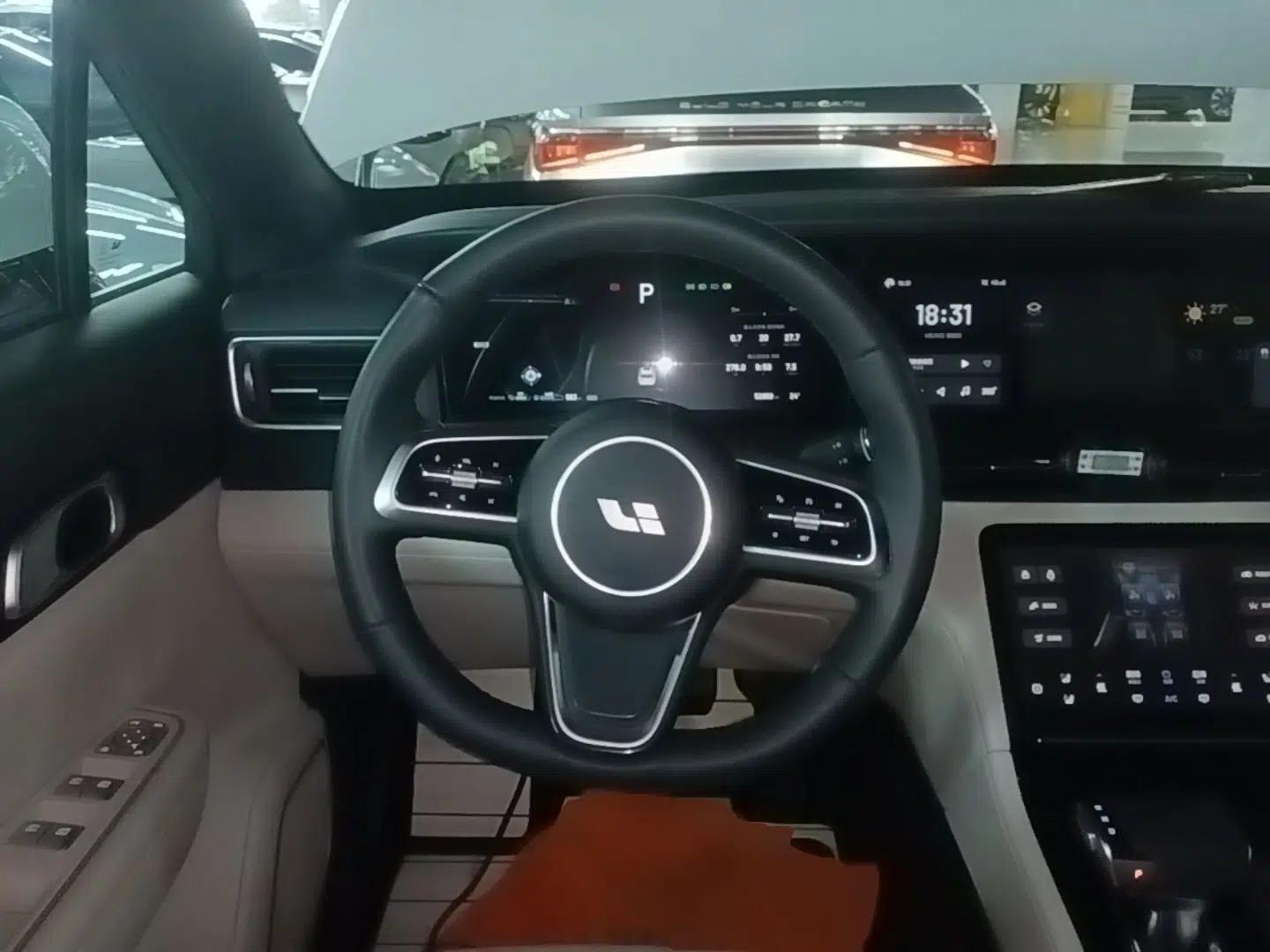 Li Auto ONE 2021 Extended-Range 6-Seater Version — миниатюра 14