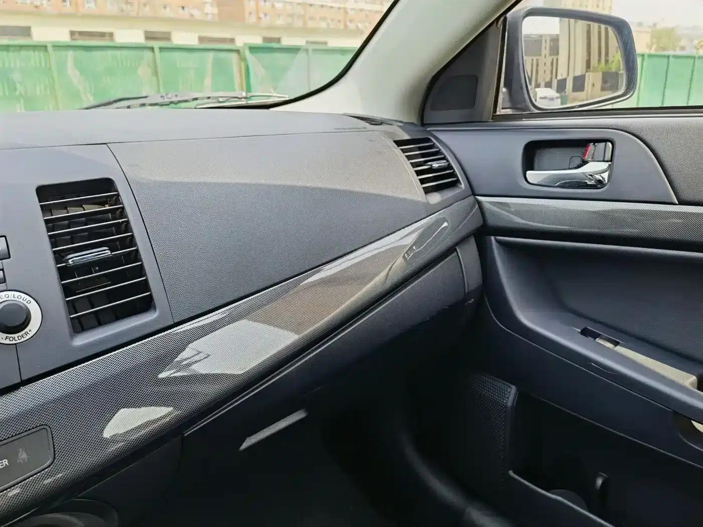 Lancer EX 2011 Luxury Edition 1.8L CVT Limited Edition — миниатюра 15