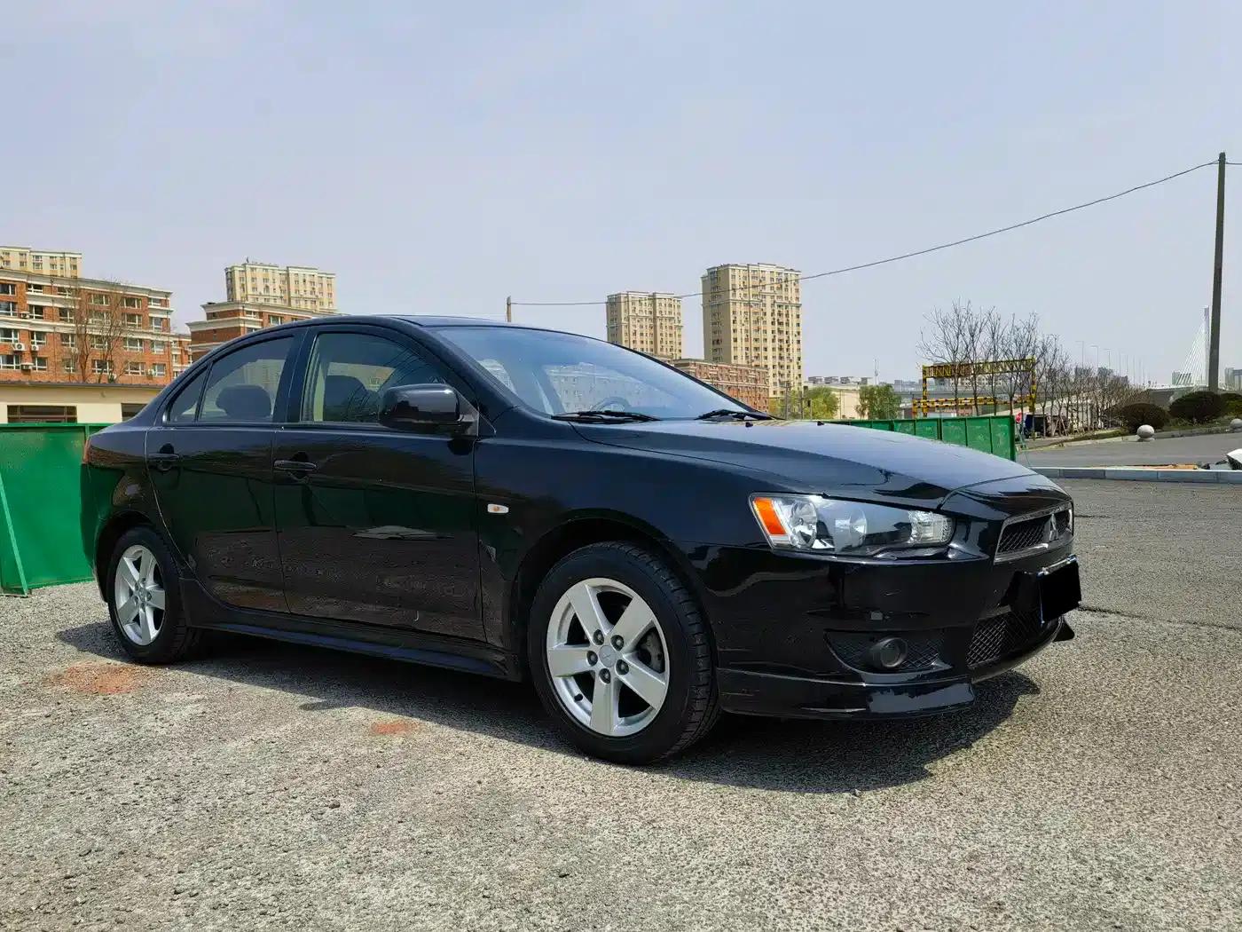 Lancer EX 2011 Luxury Edition 1.8L CVT Limited Edition — миниатюра 3